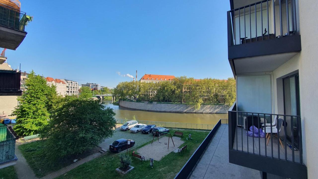 Apartament Midnight Blue Вроцлав Экстерьер фото