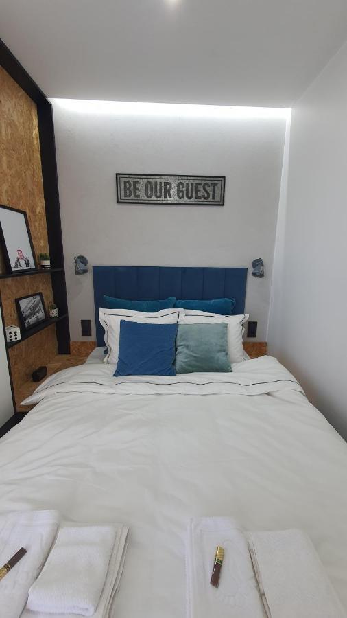 Apartament Midnight Blue Вроцлав Экстерьер фото