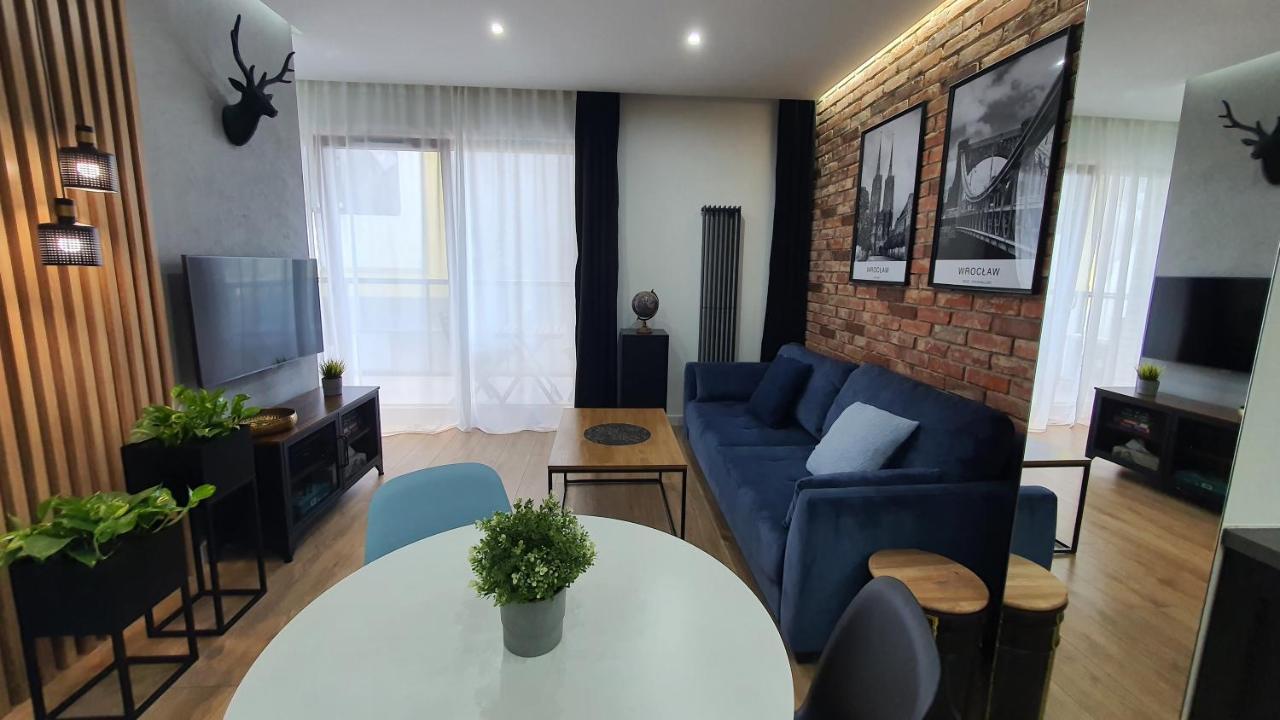 Apartament Midnight Blue Вроцлав Экстерьер фото
