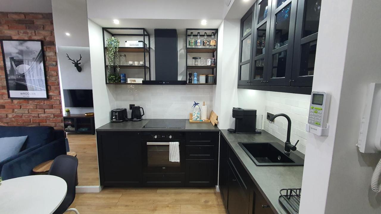 Apartament Midnight Blue Вроцлав Экстерьер фото